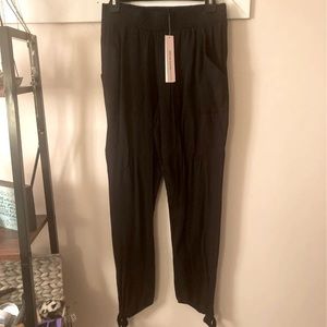 Aqua Brand Black Pants